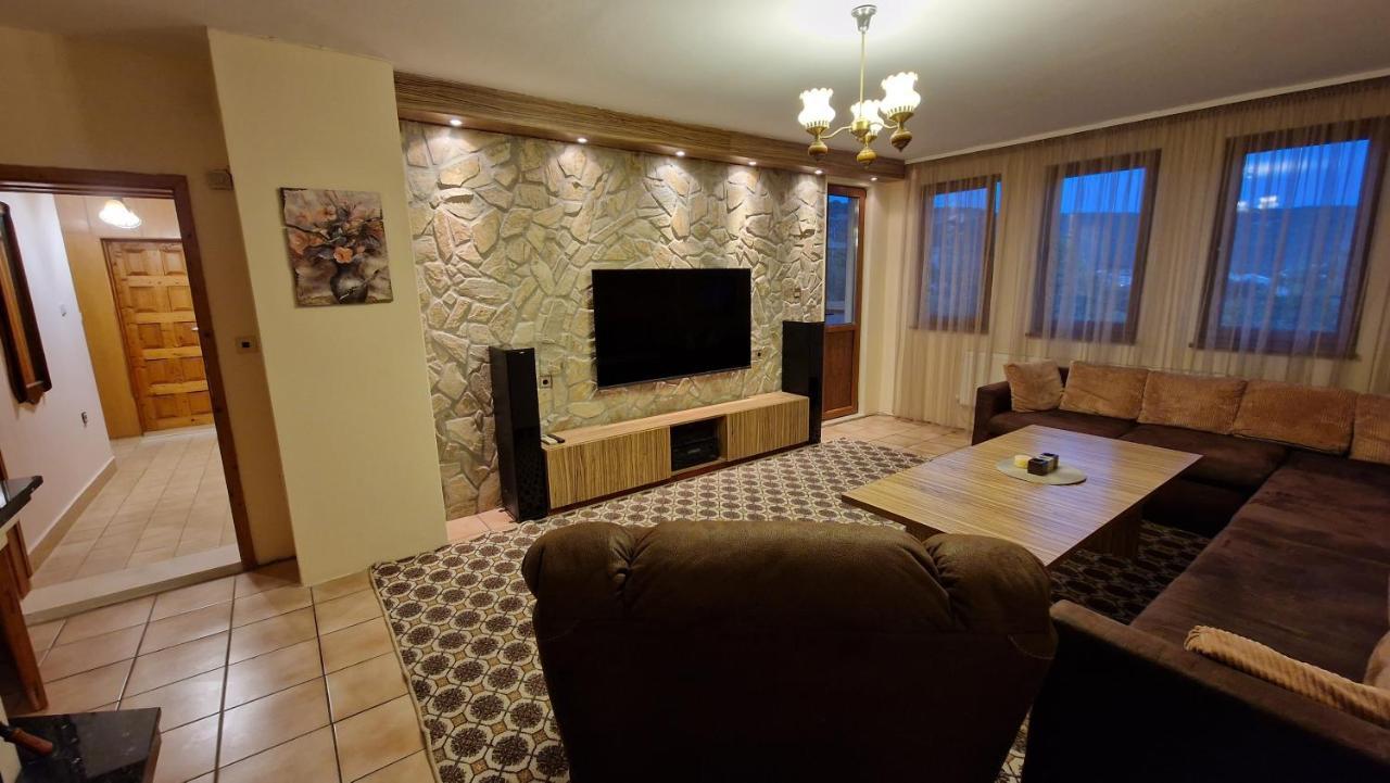 Къща За Гости Великите Veliko Tarnovo Luaran gambar